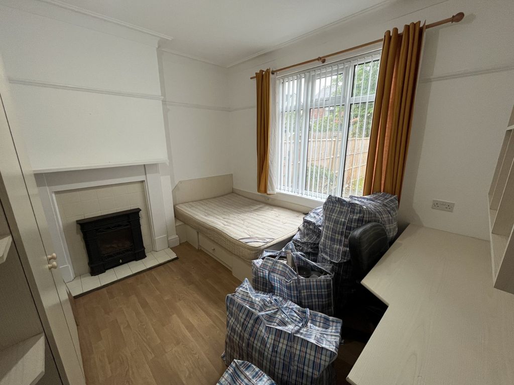 Property photo 3 of 11 Picture No. 05