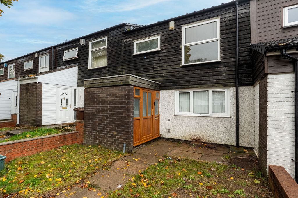 Property photo 1 of 27