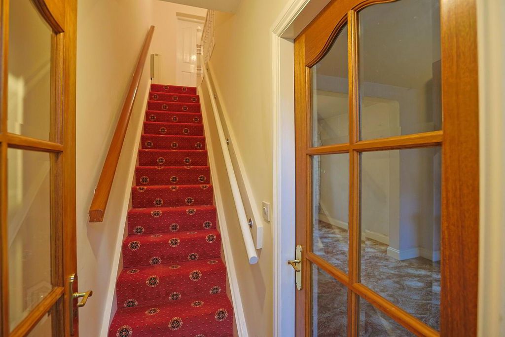 Property photo 2 of 19 39971029 (1).Jpg