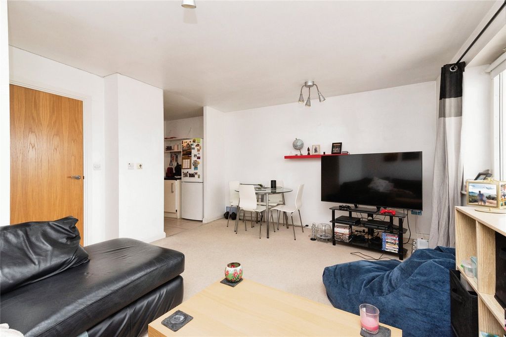 Property photo 1 of 18 Living/Dining Area