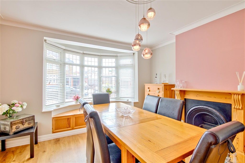 Property photo 2 of 15 Dining Room