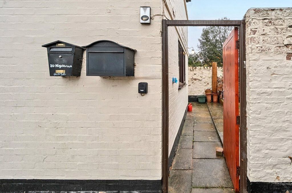 Property photo 3 of 18 Picture No. 26