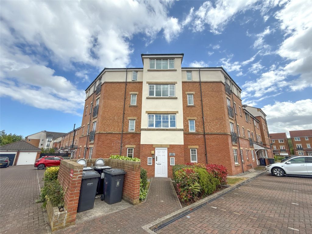 Property photo 1 of 20 External