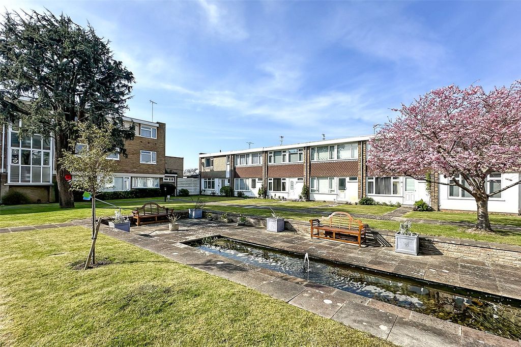 Property photo 1 of 14 Picture No. 16