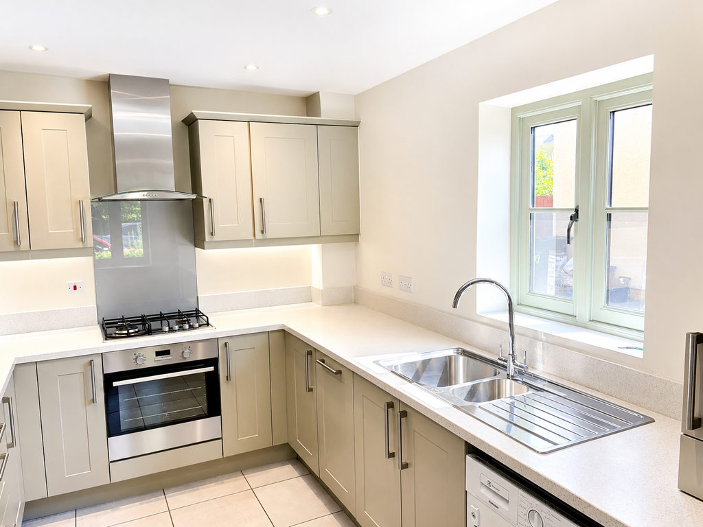 Property photo 2 of 14 Picture No. 02