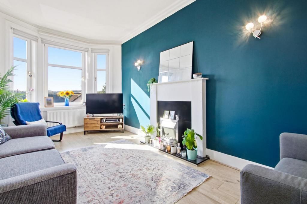 Property photo 3 of 25