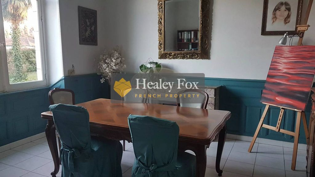 Property photo 3 of 19