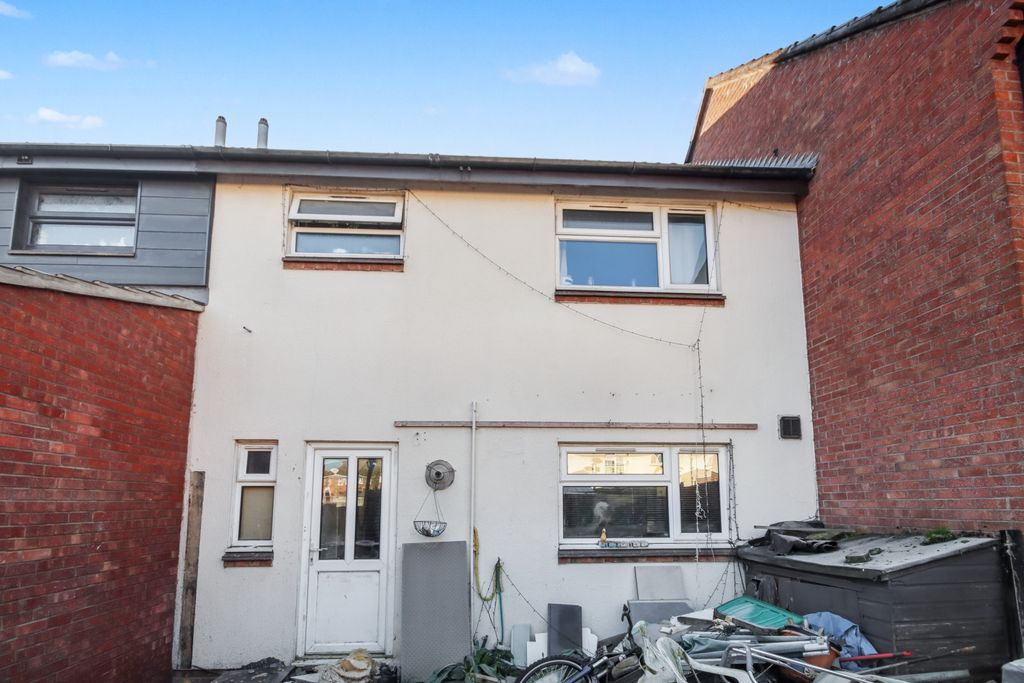 Property photo 3 of 4 25 Darrington Close, Eaton Socon, St. Neots, Cambridgeshire Pe19 8Bg