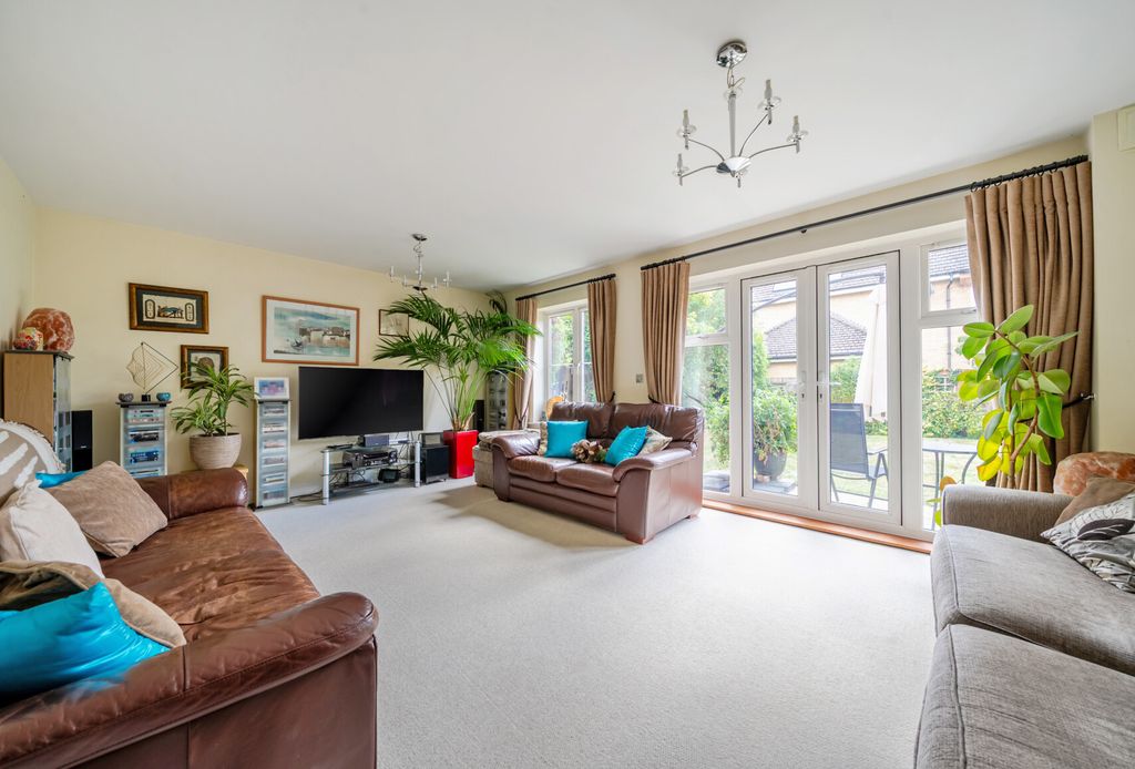 Property photo 2 of 20 1343612-19-68Adc2...