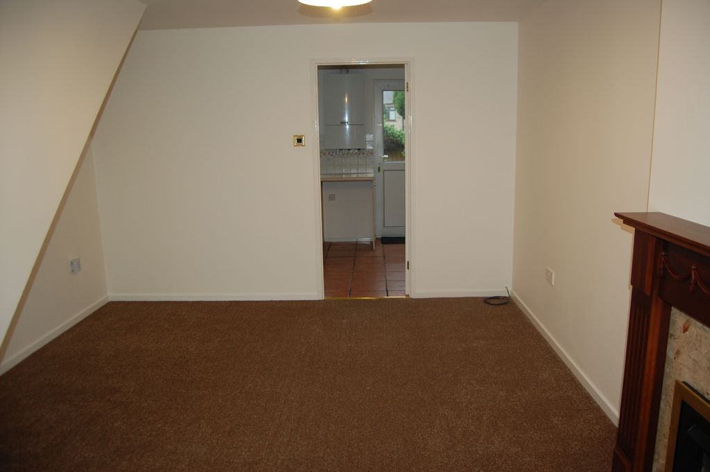 Property photo 3 of 11 Old Forge Drive