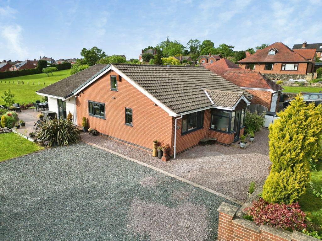 Property photo 2 of 23