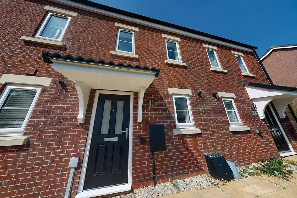 Property photo 1 of 15 1.Png