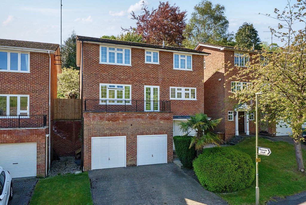 Property photo 1 of 26 1451580-1-69F1d01...