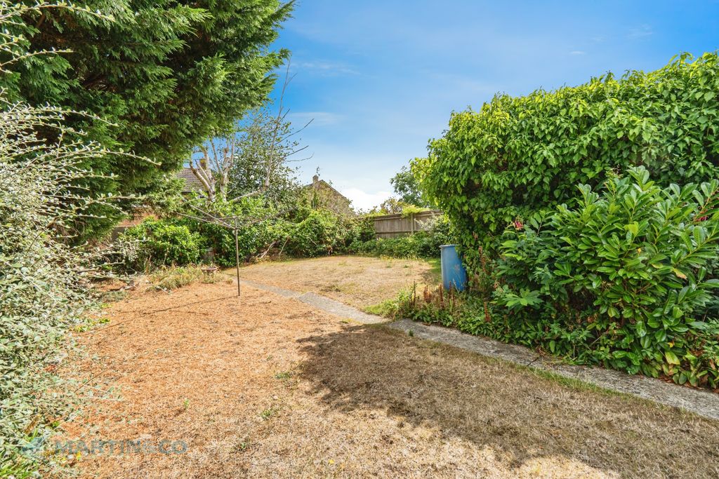 Property photo 2 of 17 Gu228Dg-Jwp-Dsc00863