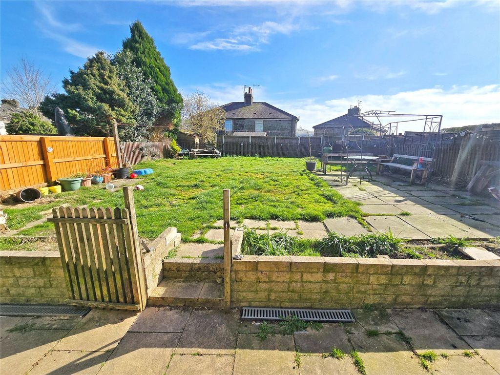 Property photo 2 of 21 Rear Garden
