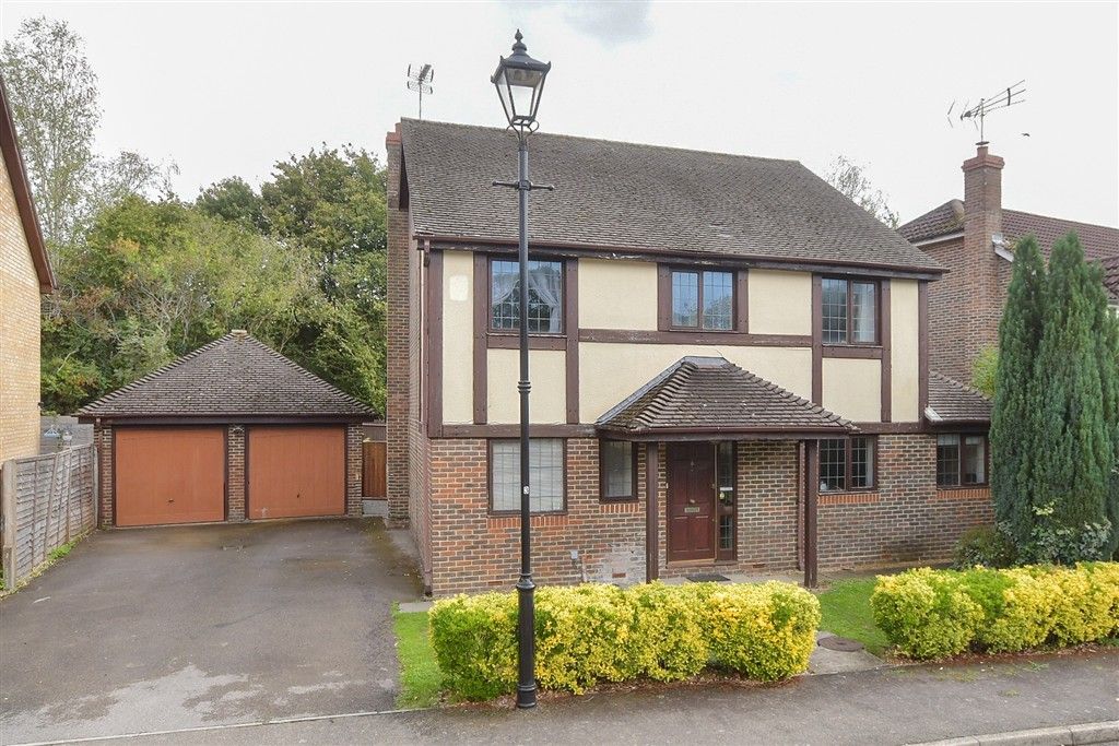 Property photo 1 of 16 External (Web)