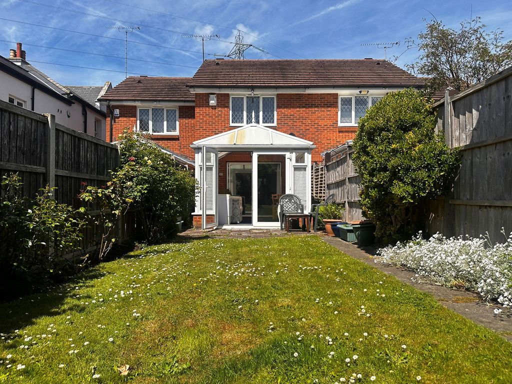 Property photo 3 of 19