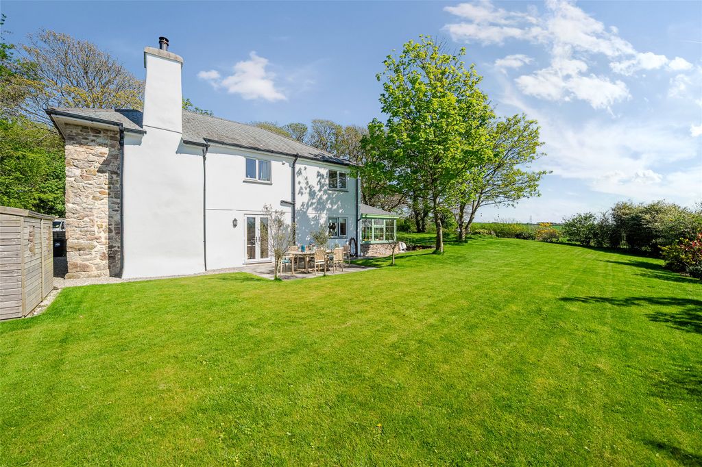Property photo 1 of 33 Picture No. 29