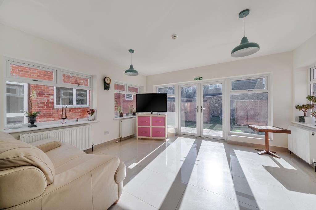 Property photo 3 of 20 Reception Room