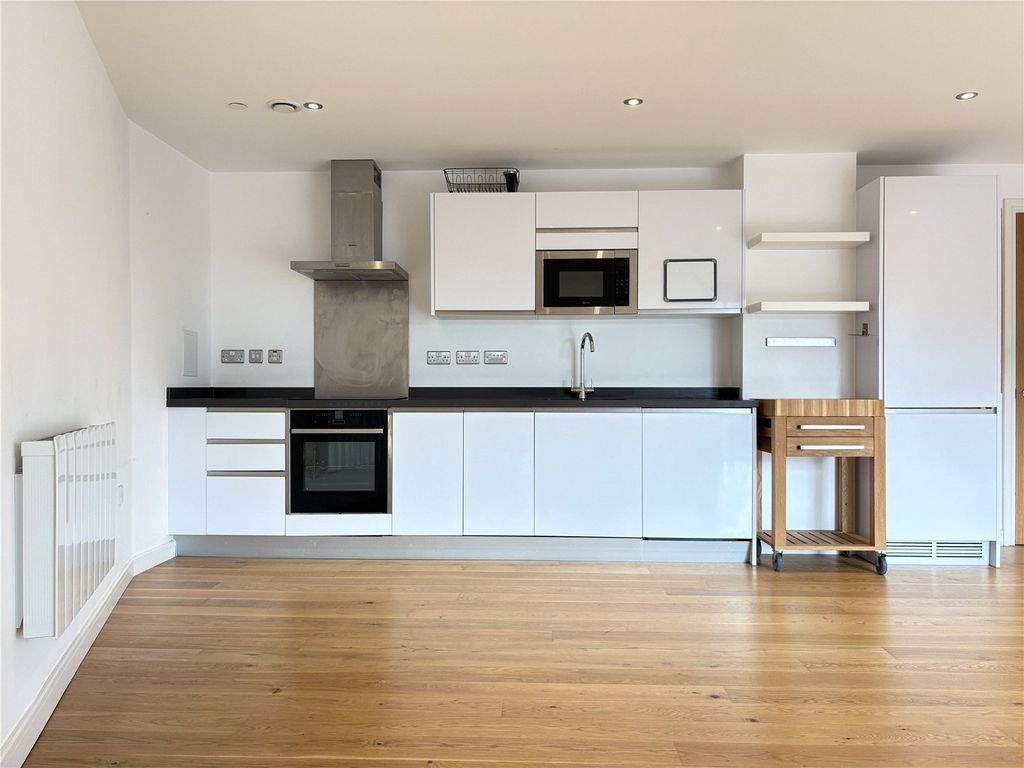 Property photo 2 of 15 Picture No. 07