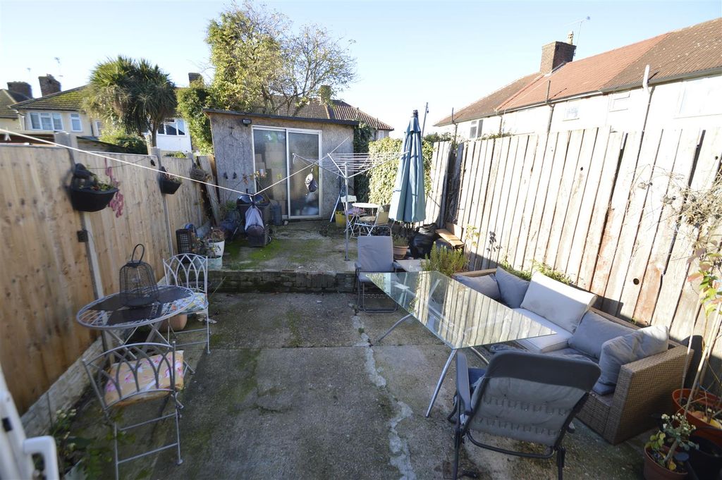 Additional image 16 of 3 bed semi-detached house for saleStudley Road, Dagenham RM9