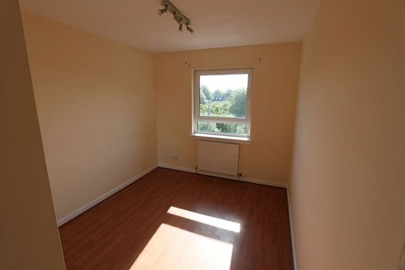 Property photo 3 of 6 Photo 1
