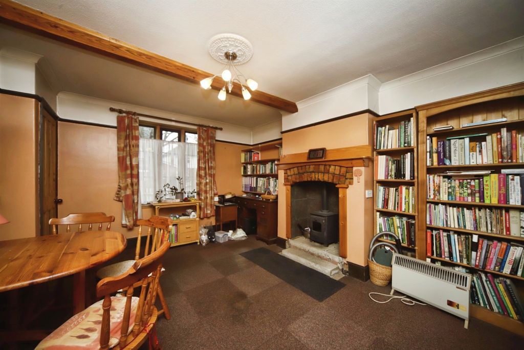 Property photo 2 of 23