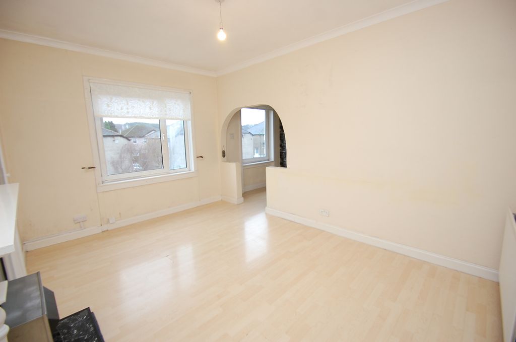 Property photo 2 of 15 4666422