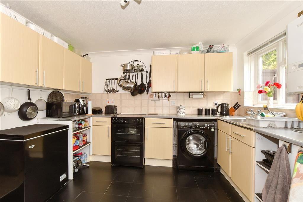 Property photo 1 of 12 Kitchen