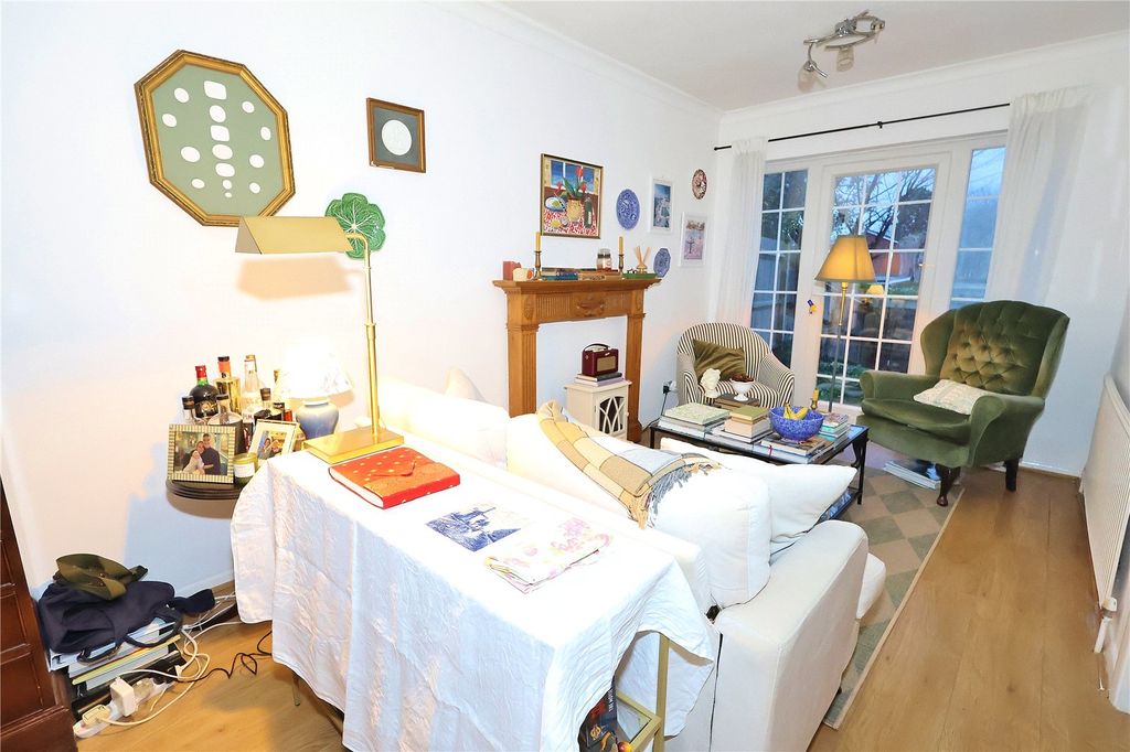 Property photo 2 of 10 Picture No. 13