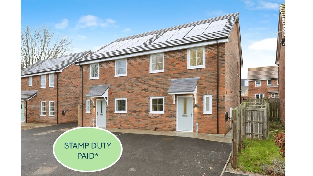 Property photo 1 of 8