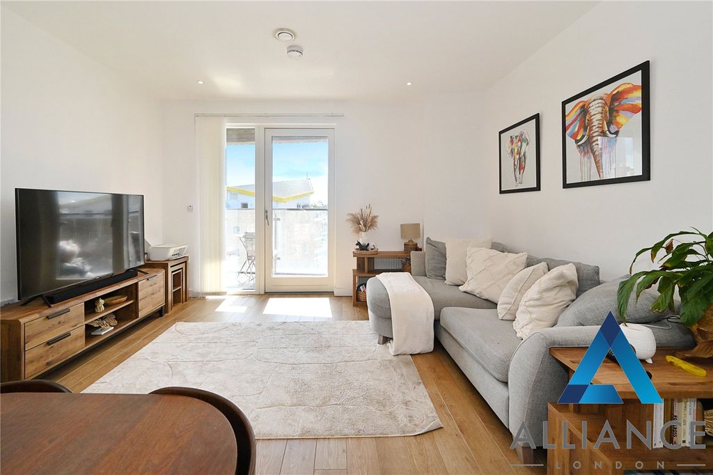 Property photo 1 of 16 Picture No. 18