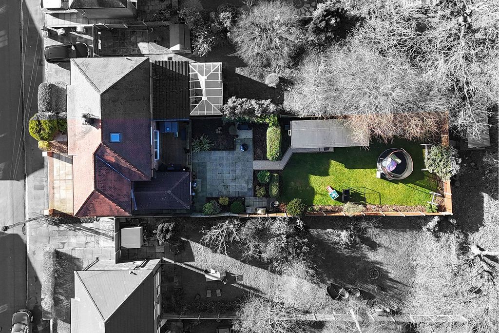 Property photo 2 of 53