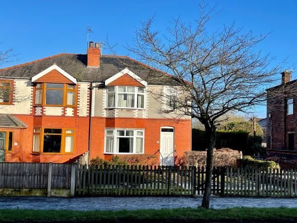 Property photo 1 of 21 89 Knutsford.Jpeg