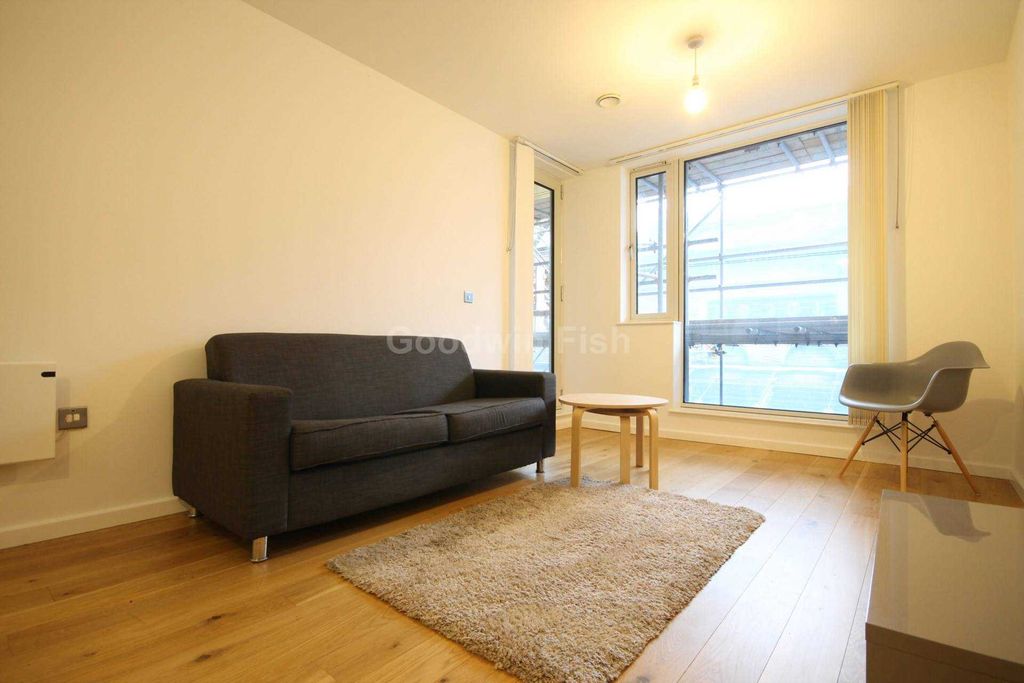 Property photo 2 of 7