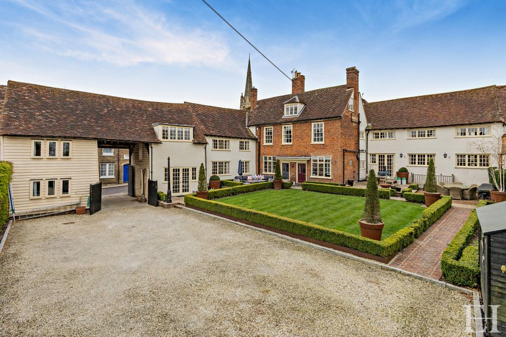 Property photo 3 of 44 8643202-Exteriorwm05v2-800