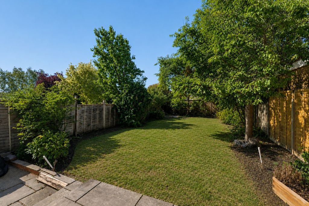 Property photo 3 of 18 Picture No. 32