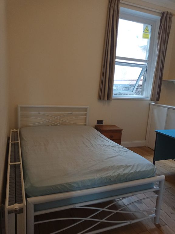 Property photo 1 of 3