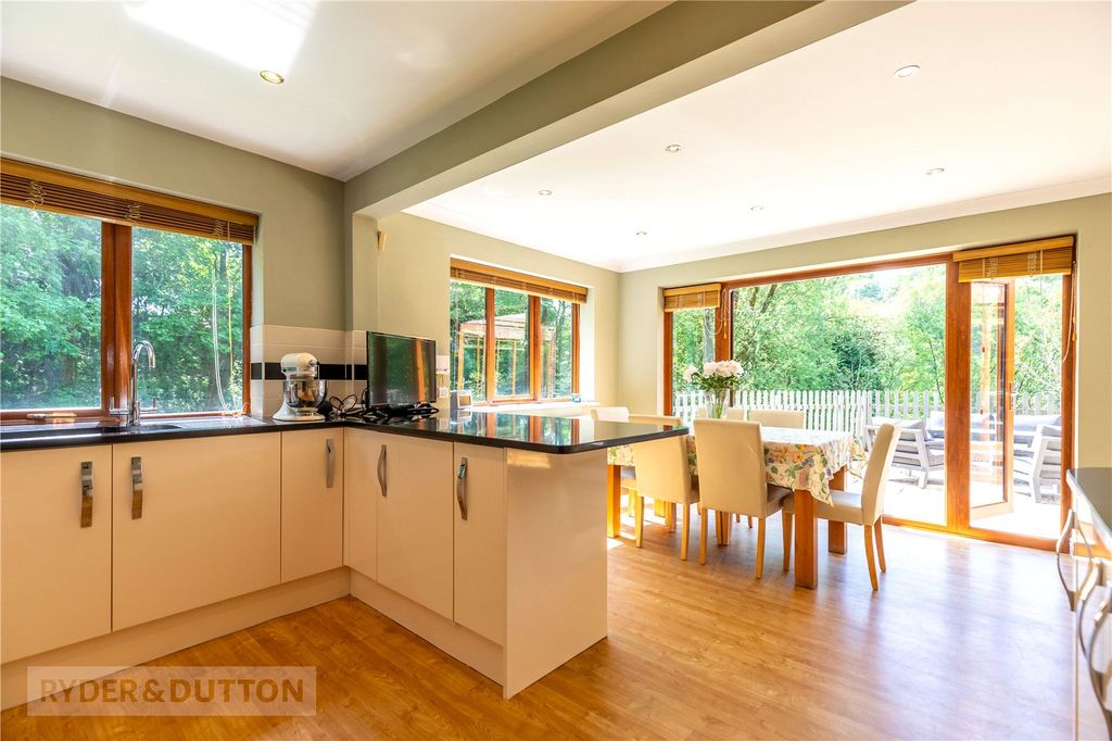 Property photo 3 of 37 Kitchen Dining Room