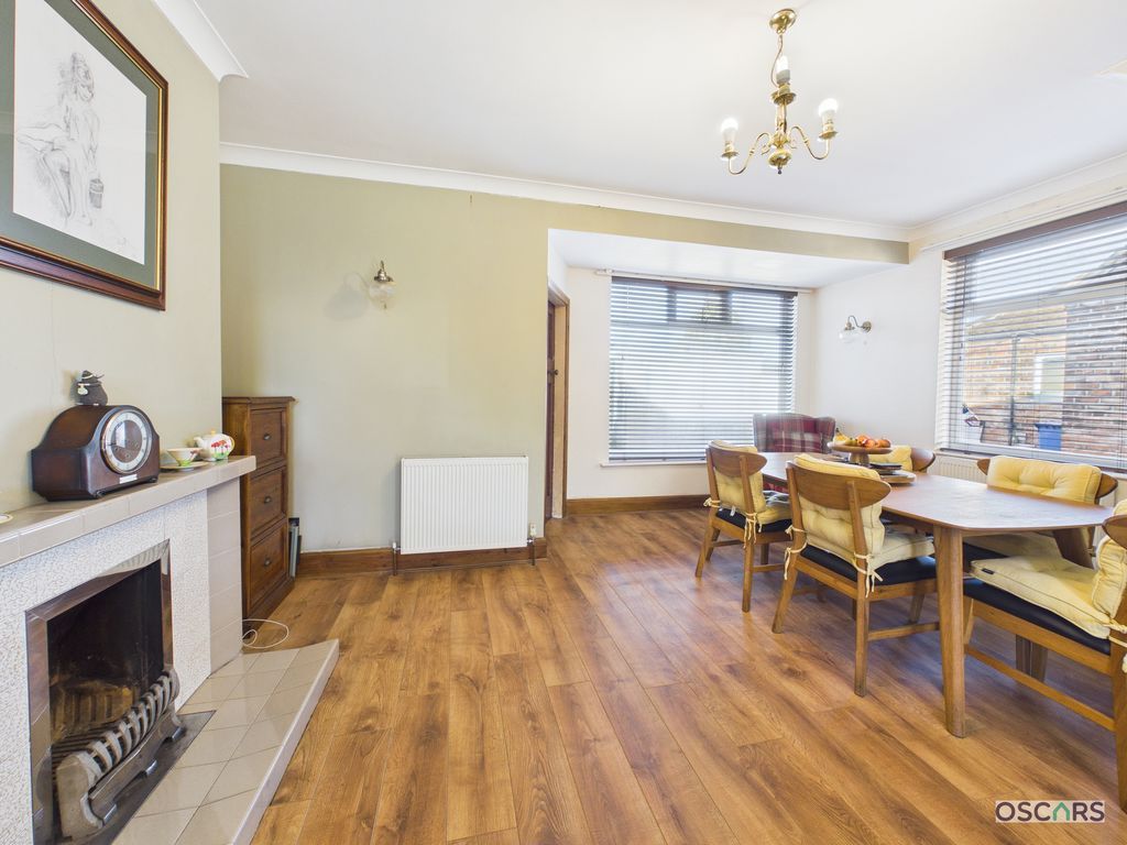 Property photo 3 of 21 Photo 4