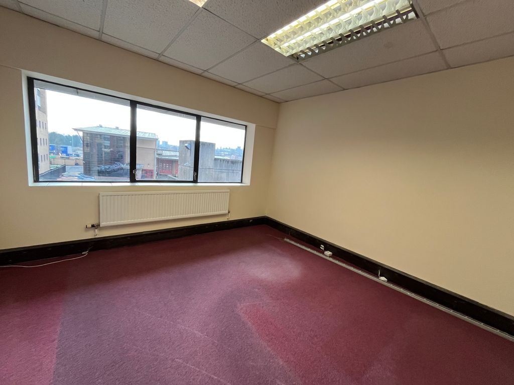 Property photo 2 of 4