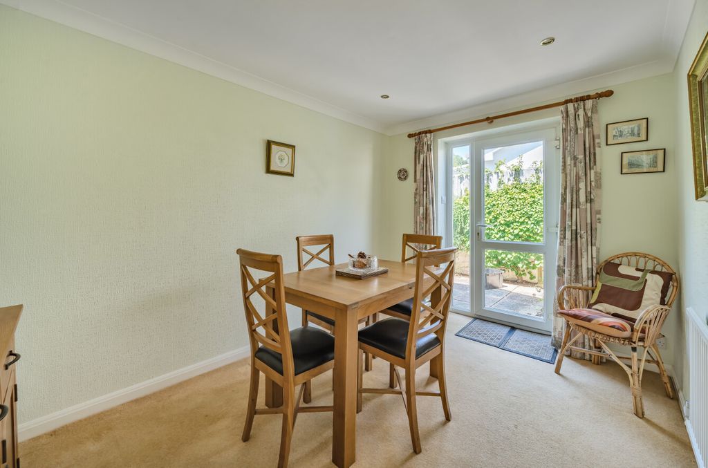 Property photo 3 of 19 3 - 1313016-17-6852Be...