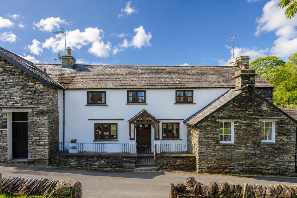 Property photo 1 of 2 62B32A3A-D7Da-4067-B2C5-6D4EE7B23012