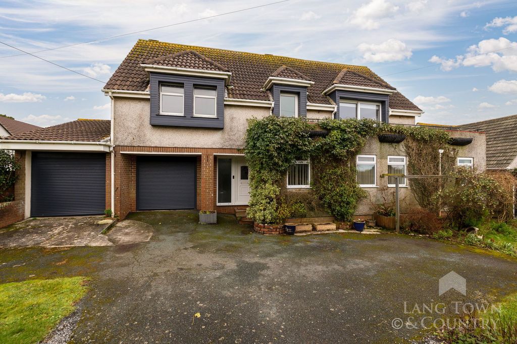 Property photo 1 of 24