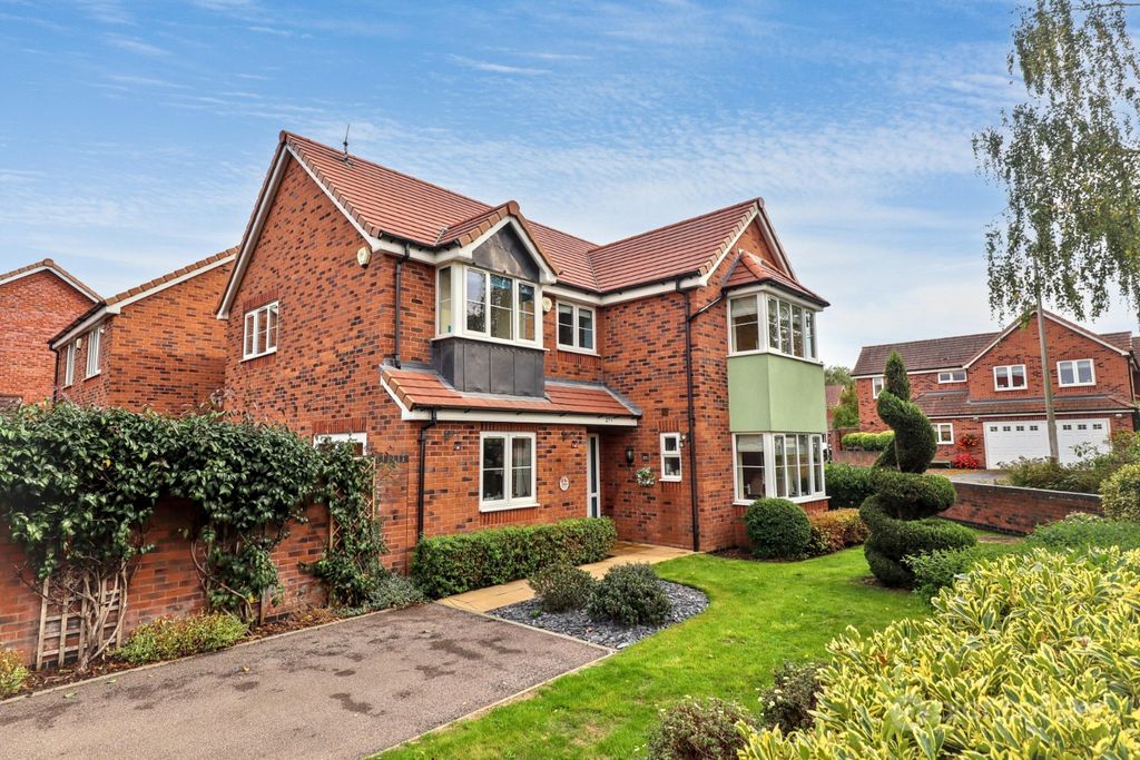 Property photo 1 of 39 5031062