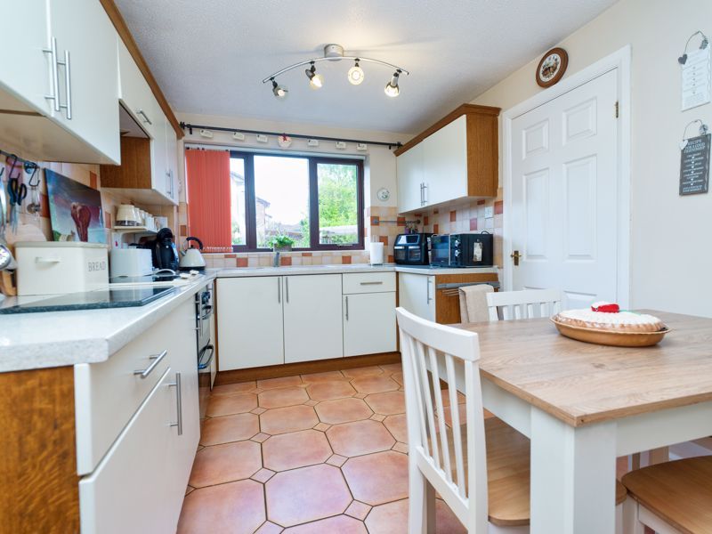 Property photo 3 of 23 Photo 10