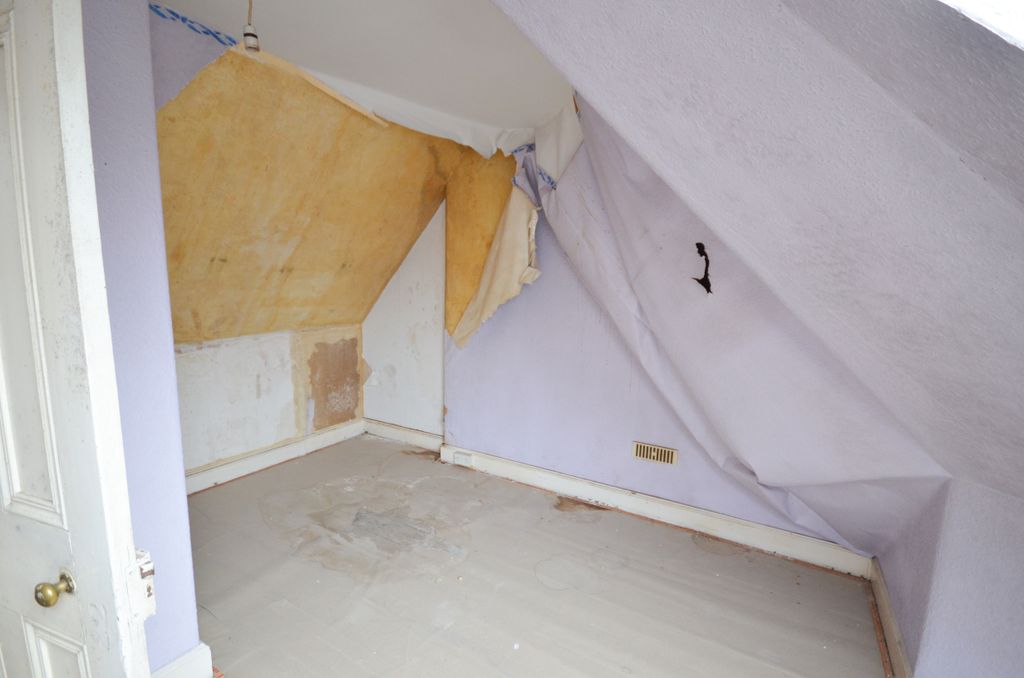 Additional image 11 of 2 bed flat for saleKenneth Street, Stornoway HS1