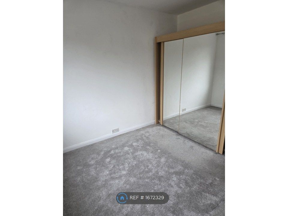 Property photo 2 of 29