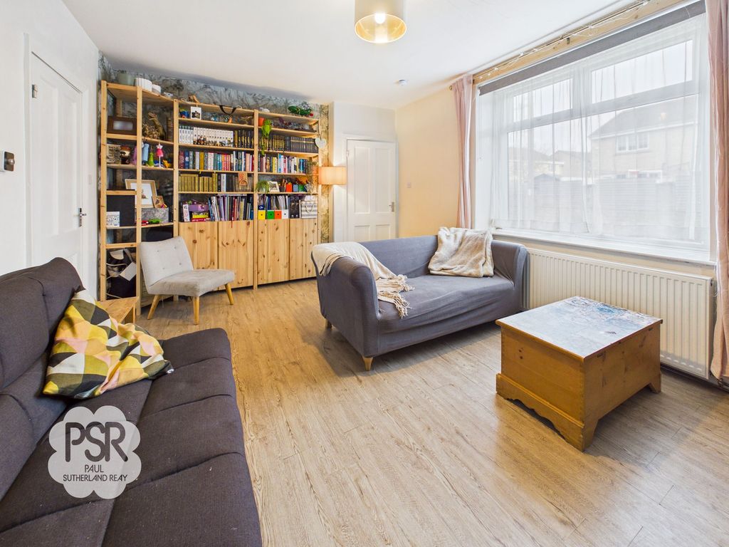 Property photo 2 of 23