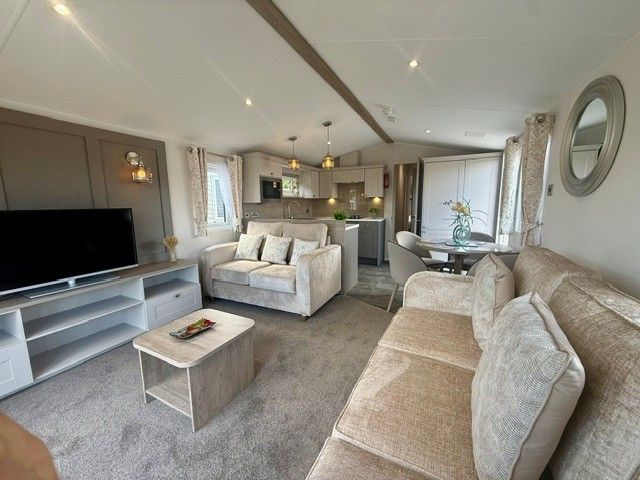 Property photo 1 of 7 Willerby Windbreak 2027 Car0065716 147876555.Jpeg